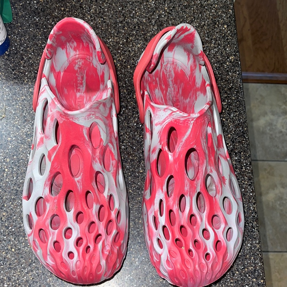 Merrell Crocs